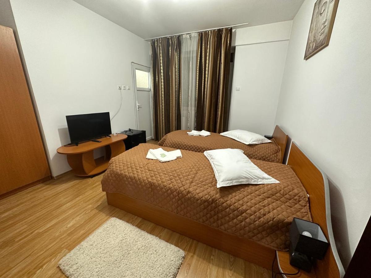 Casa Rustic Cazare Piteşti Kültér fotó