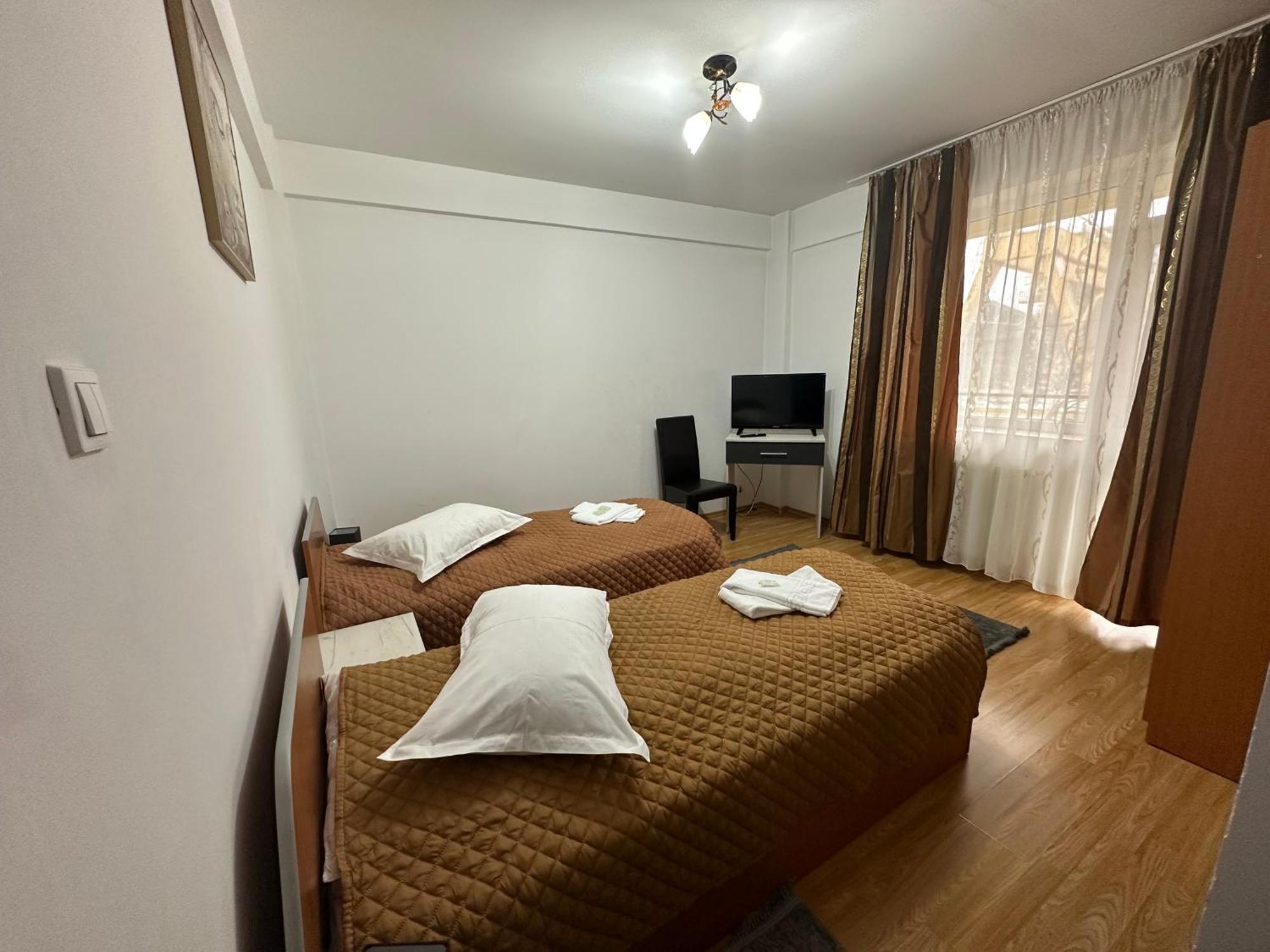 Casa Rustic Cazare Piteşti Kültér fotó