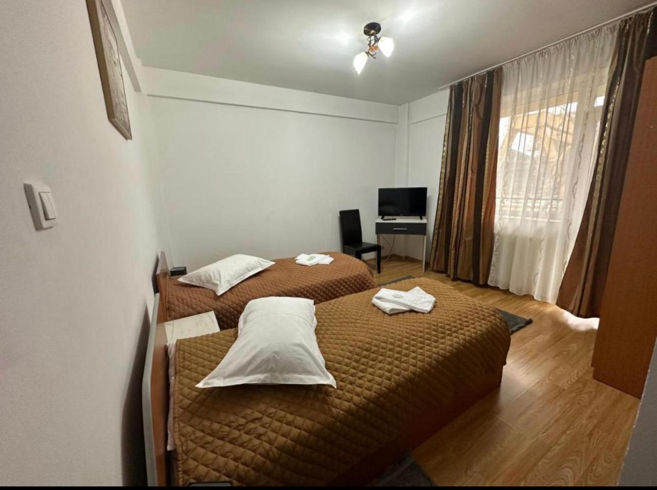 Casa Rustic Cazare Piteşti Kültér fotó